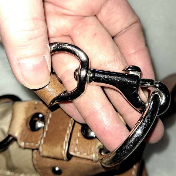 COACH GENUINE LEATHER AND SATIN JACQUARD BUCKET BAG - Picture 10 of 16